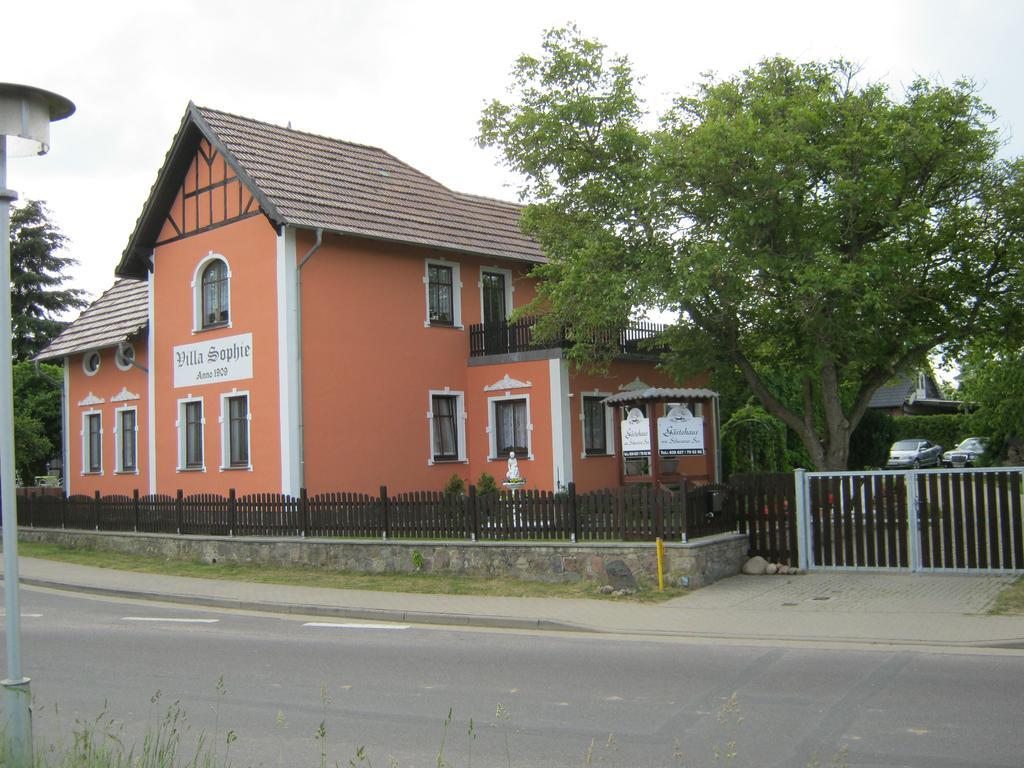 Gaestehaus Am Schwarzer See Hotel Exterior photo